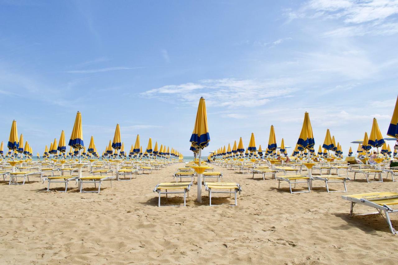 Appartamento Dalmazia 10 Lido di Jesolo Exterior foto